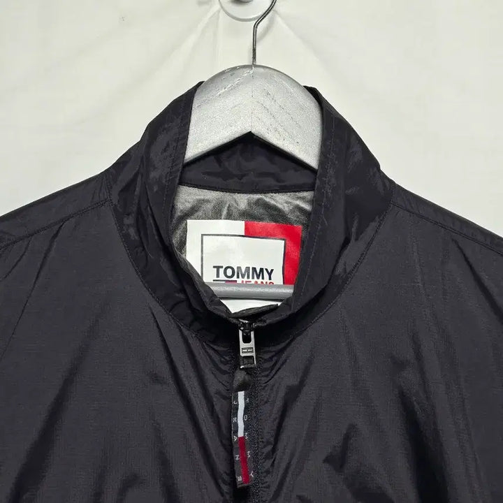 [BUNJANG] Tommy Hilfiger Black Oversized Windbreaker Jacket (Men&