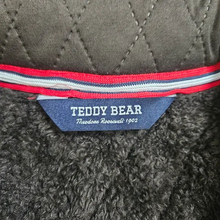 [BUNJANG] Teddy Bear Quilted Half-Zip Sweatshirt (Size 105) / 테디베어 보아털 퀄팅 하프집업 스웨트셔츠 105