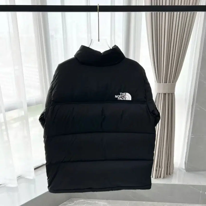 [BUNJANG] 1996 Nuptse Original Black Basic Padded Jacket / 베이직 1996 누프스 오리지널 블랙 베이직 패딩