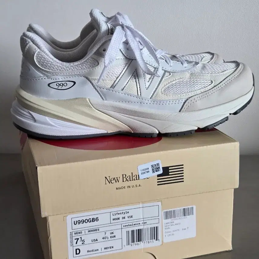 [BUNJANG] New Balance 990v6 White Sneakers / (255) 뉴발란스 990v6 화이트 255
