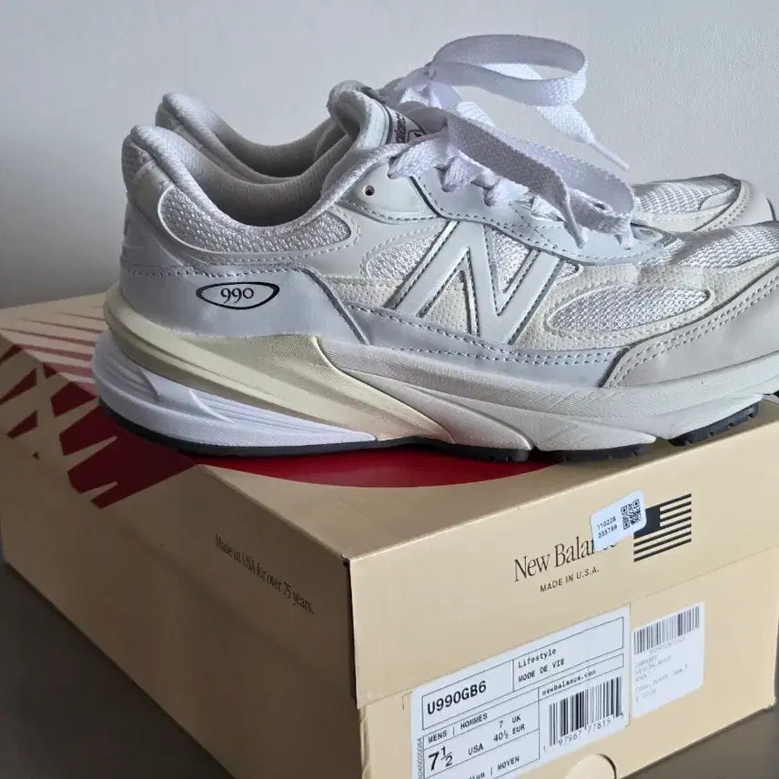 [BUNJANG] New Balance 990v6 White Sneakers / (255) 뉴발란스 990v6 화이트 255