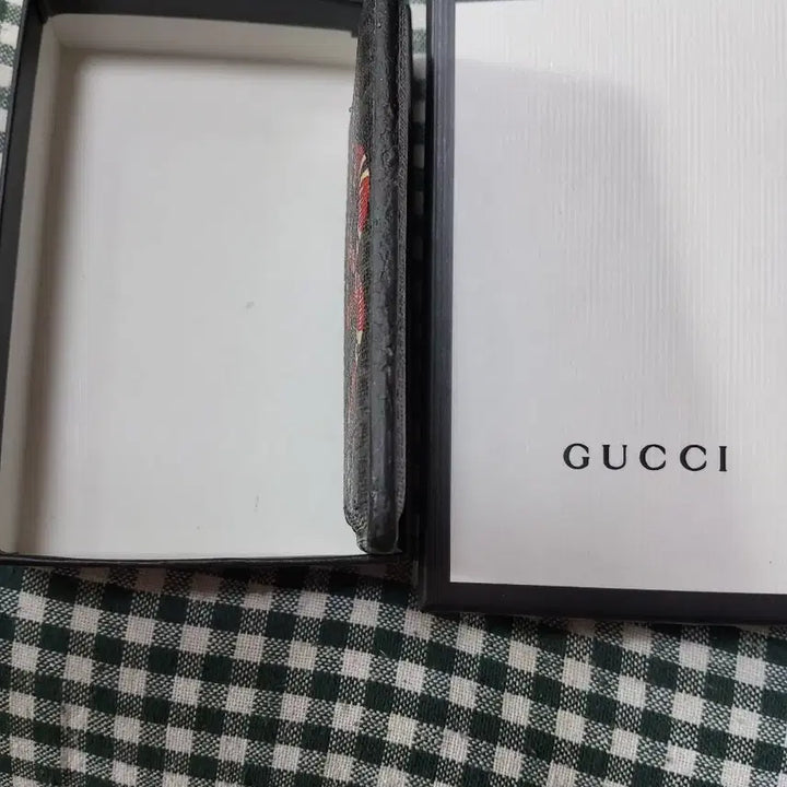 [BUNJANG] Gucci Kingsnake Card Wallet / 구찌 킹스네이크 카드지갑 블랙