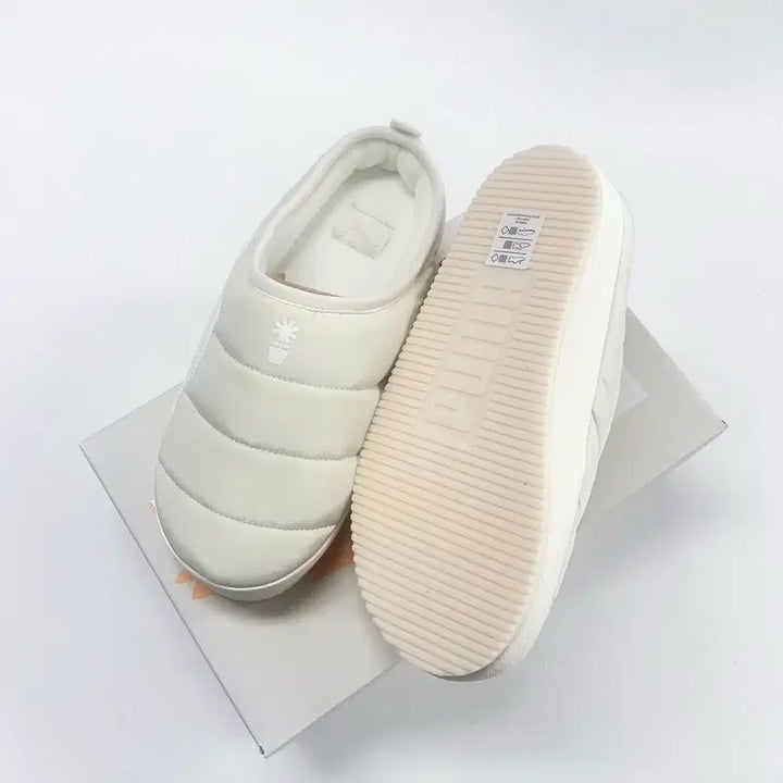 [BUNJANG] Puma x Mardi Mercredi Turf Padded Ivory Slippers / [270] 푸마X마르디 메크르디 터프 패디드 아이보리 396260-01