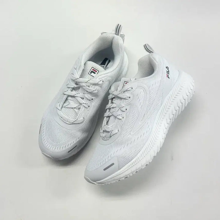 [BUNJANG] Fila Running Shoes - All White Mesh Sneakers / [245] 휠라 운동화 올화이트 메쉬 런닝화 1RM01259D