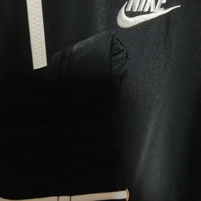 [BUNJANG] Nike Black Track Jacket L Size / 나이키 블랙 트랙 자켓 L신이즈
