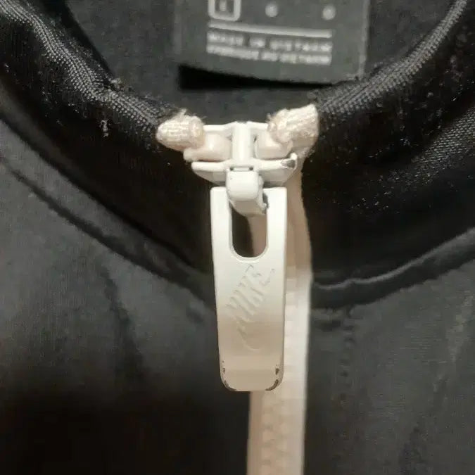[BUNJANG] Nike Black Track Jacket L Size / 나이키 블랙 트랙 자켓 L신이즈