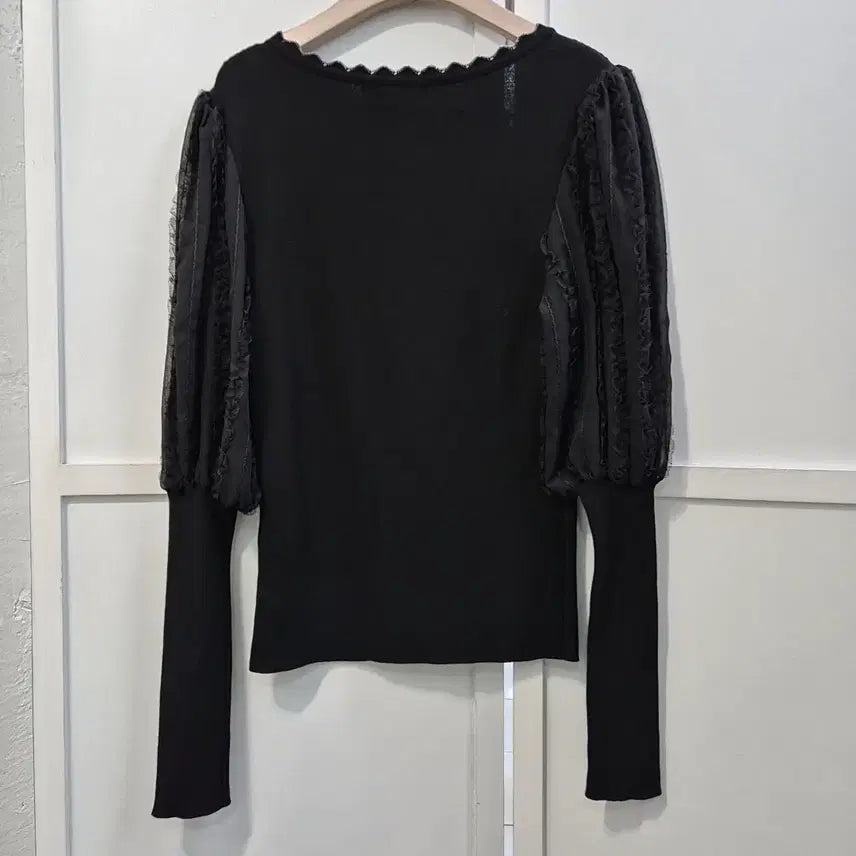 [BUNJANG] Egoist Sheer Sleeve Knit Top / 에고이스트 쉬폰 소매 니트티