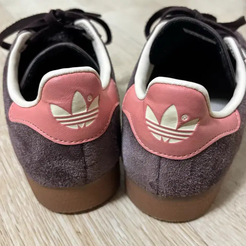 [BUNJANG] Adidas Gazelle Shadow Brown Sneakers / 아디다스 가젤 쉐도우 브라운 220
