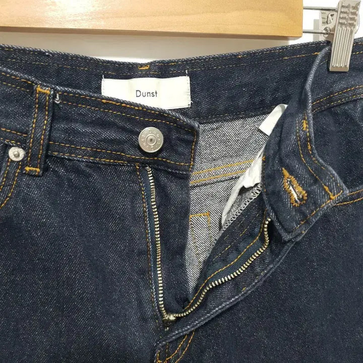 [BUNJANG] Dunst Essential Denim Shorts / 던스트 에센셜 데님 쇼츠 로우 데님 팬츠 M_S0993