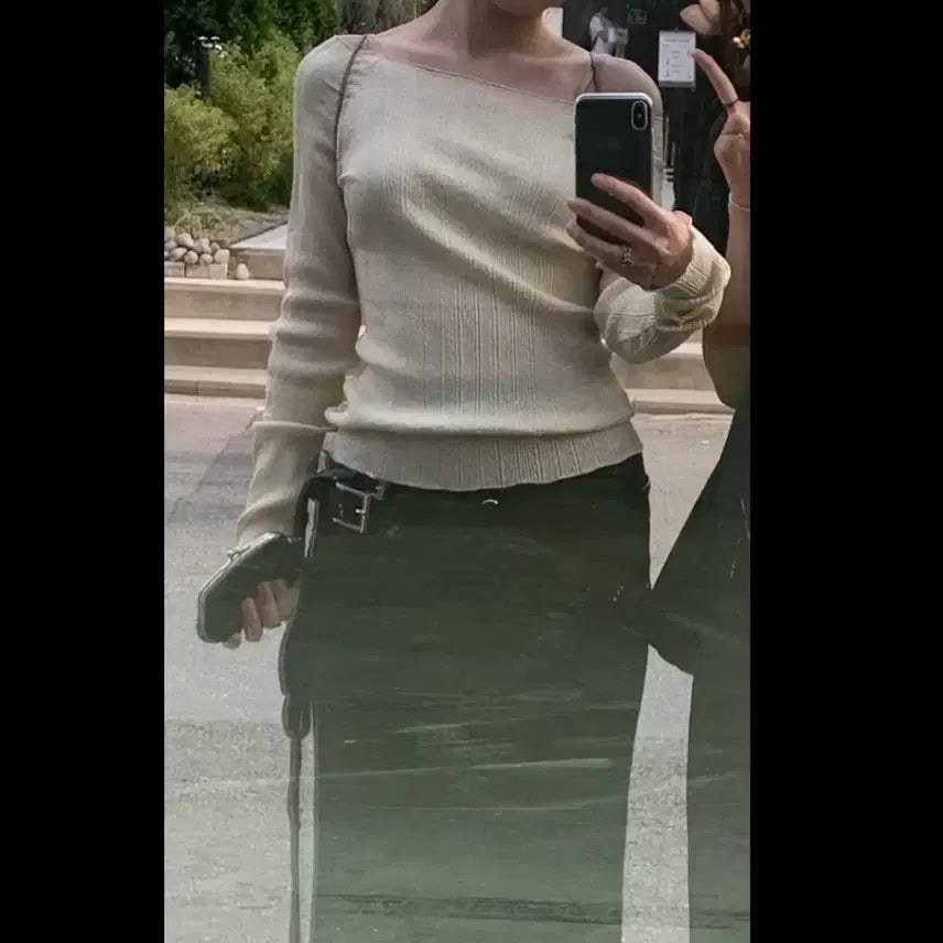 [BUNJANG] theilma Off-Shoulder Two-Way T-Shirt / theilma 오프숄더 투웨이 티셔츠