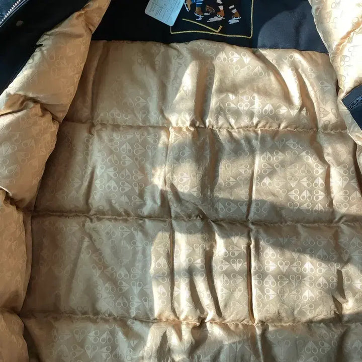 [BUNJANG] Moose Knuckles Stirling Gold Trimmed Padded Jacket / 무스너클 22FW 스틸링 금장 패딩 새제품