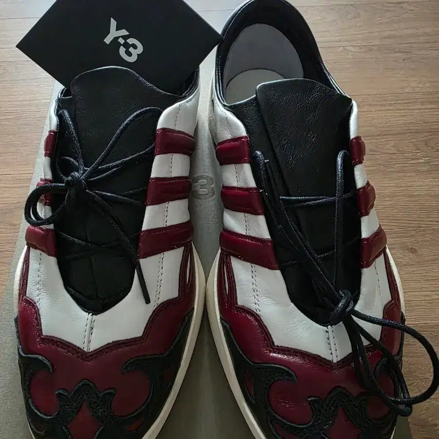 [BUNJANG] Y-3 Regu 2002 Sneakers / Y-3 REGU 2002  270