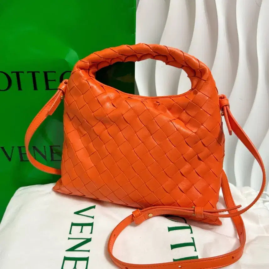 [SOLD OUT] BOTTEGA BENNETA 보테가베네타 미니홉