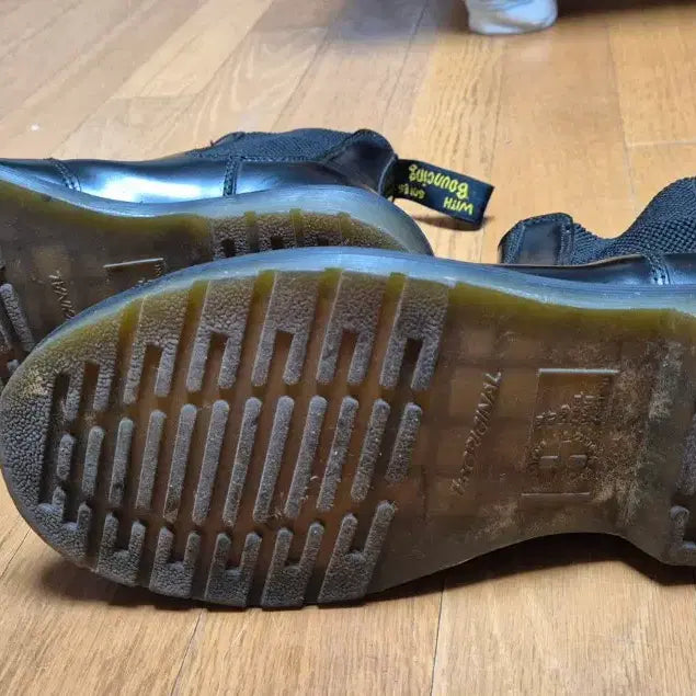 [BUNJANG] Dr. Martens Chelsea Boots (250) / [250] 닥터마틴 첼시부츠