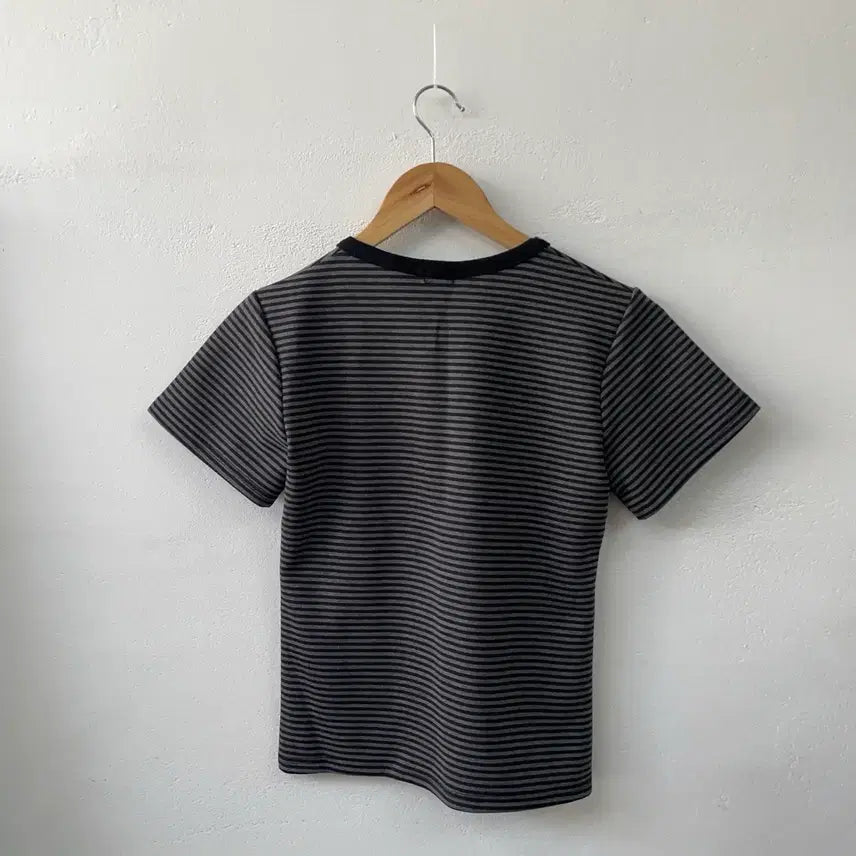 [BUNJANG] Striped Short-Sleeve T-Shirt / 새상품 스트라이프 단가라 반팔티