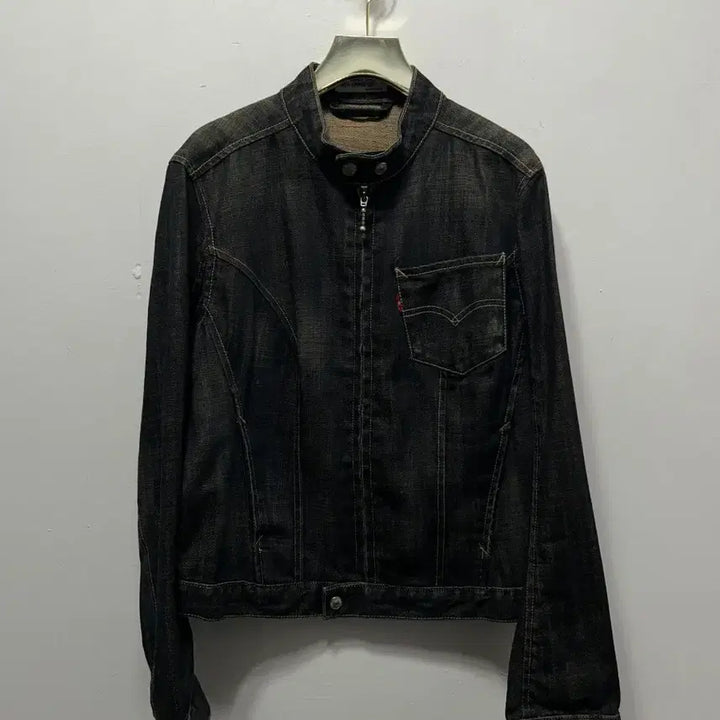 [SOLD OUT] 리바이스 블랙 데님 라이더 자켓 L