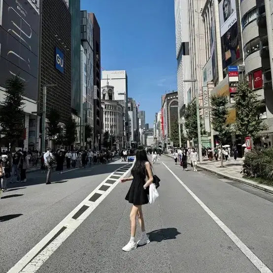 [BUNJANG] G-use Black Flare Mini Dress / G-use) 검정색 플레어 미니 원피스