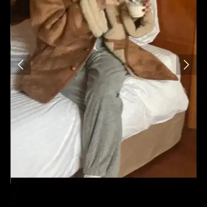 [BUNJANG] Sodingkey Bread Mustang Jacket / 쏘딩키 브레드 무스탕