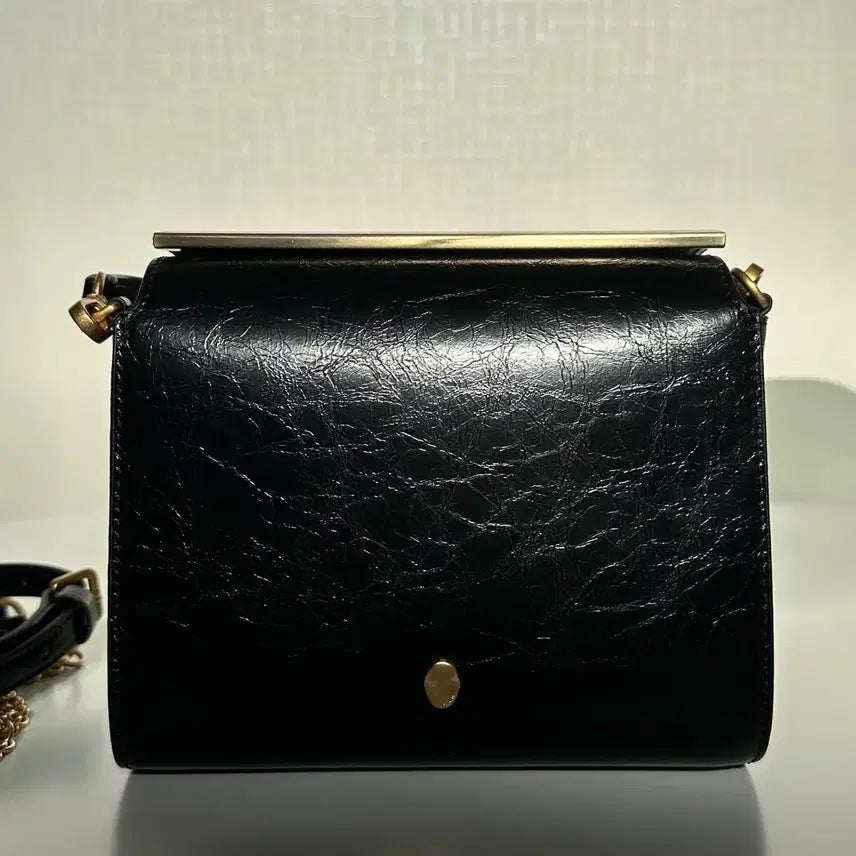 [BUNJANG] OSTKAKA Cross Mini Bag / 오스트카카 크로스 미니백, 토드백