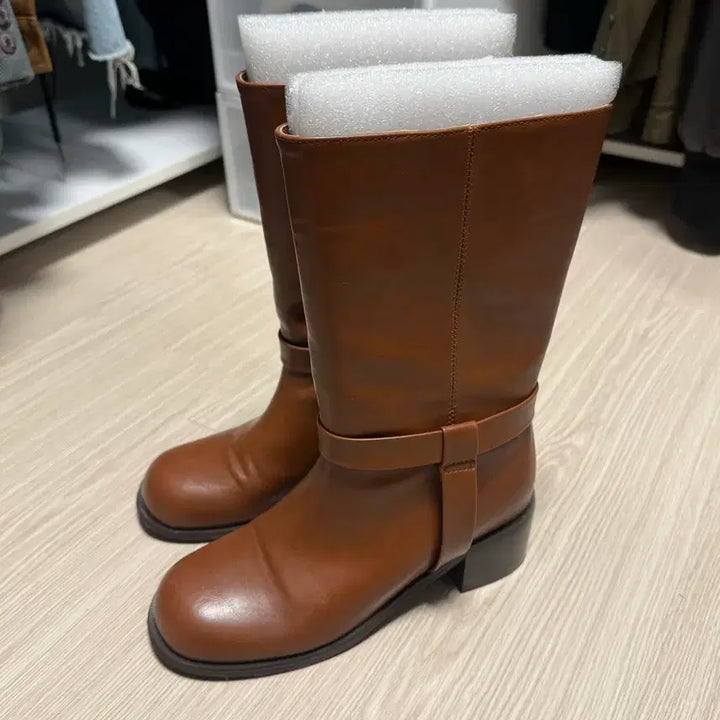 [BUNJANG] Brown Mid-Calf Boots / 브라운 미들 부츠