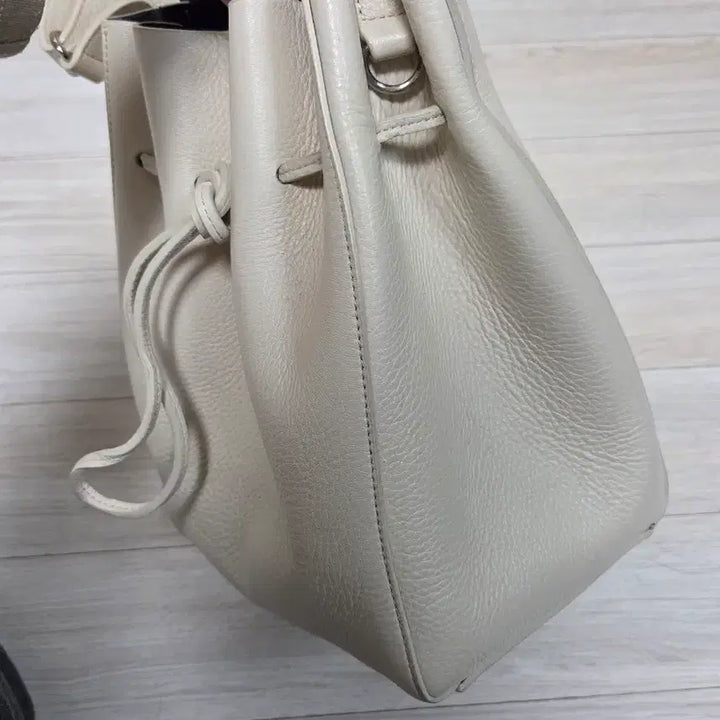 [BUNJANG] Abonne Judd Bag Ivory Bucket Bag / 르아보네 저드백 아이보리