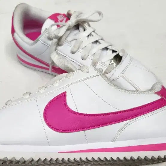[BUNJANG] Nike Cortez 220 Size Sneakers / 나이키 코르테즈 220사이즈