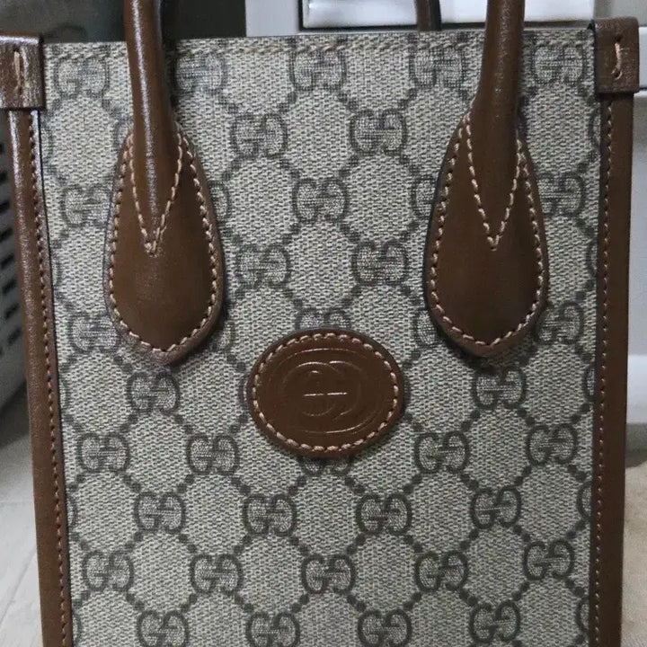 [BUNJANG] Gucci Interlocking Mini Tote Bag / 구찌 인터로킹 미니 토트백