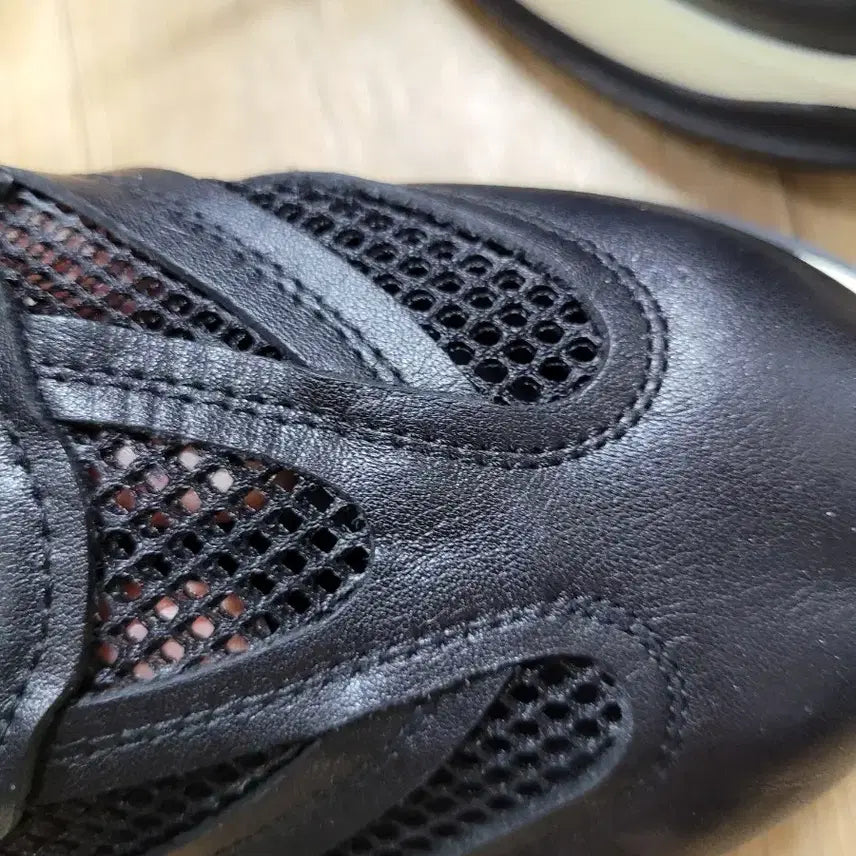 [BUNJANG] Tandy Mesh Ugly Sneakers 245 / 탠디 메쉬 어글리 스니커즈245