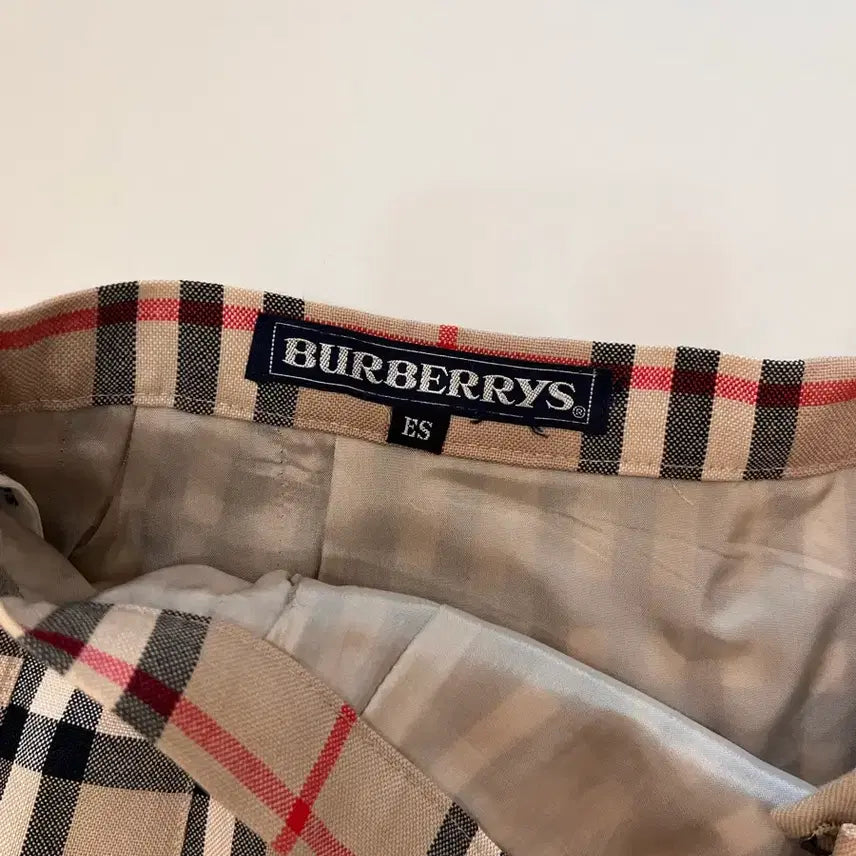 [BUNJANG] Burberry Midi Skirt / 버버리 미디스커트 정품