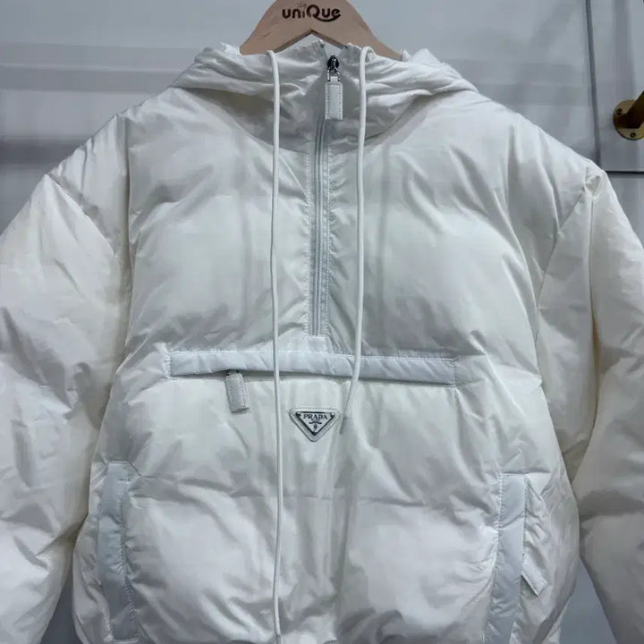 [BUNJANG] White Short Padded Jacket / 여성 숏패딩