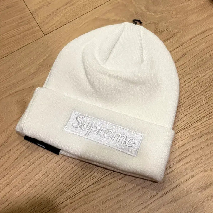 [BUNJANG] Supreme New Era Box Logo Beanie / 슈프림 뉴에라 박스 로고 비니