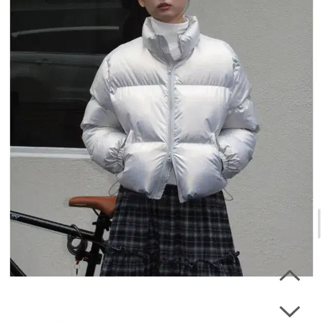 [BUNJANG] Mood Inside Glossy Puffer Crop Short Padding / 정가 10 (새상품) 무드인사이드 글로시 푸퍼 크롭 숏패딩 s