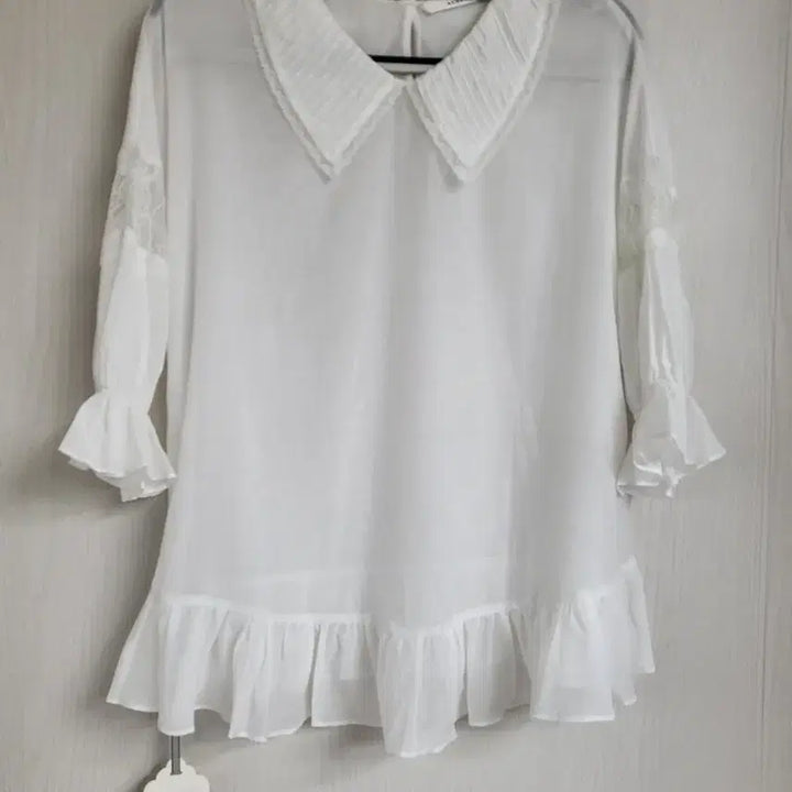 [BUNJANG] Lenibon Blouse (Size 44-55) / 레니본 블라우스 44~55