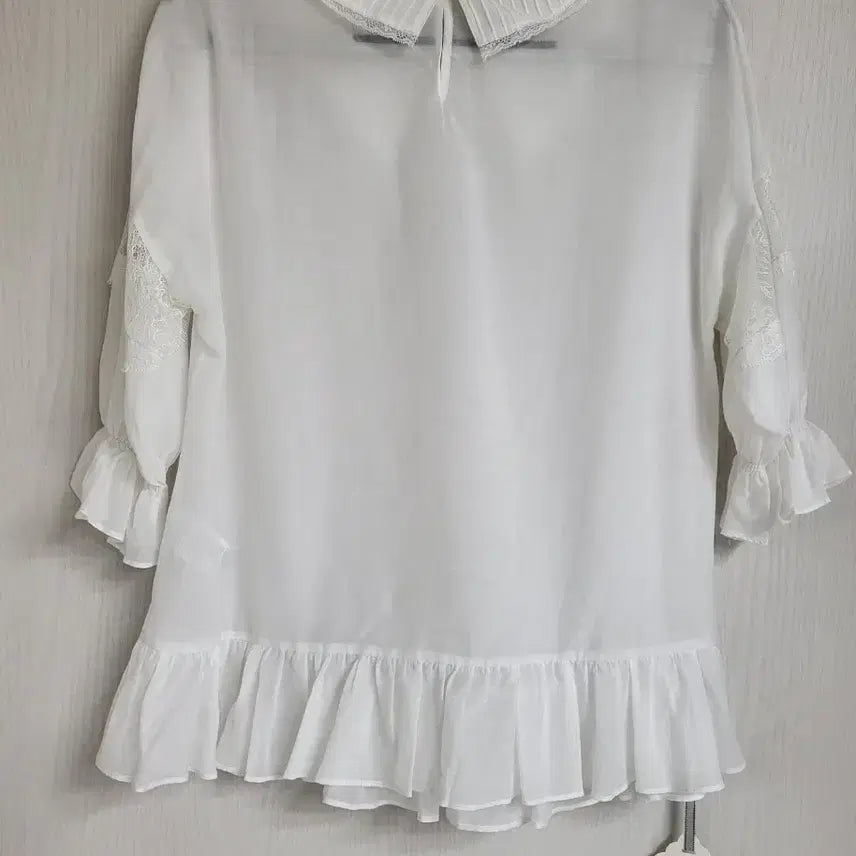 [BUNJANG] Lenibon Blouse (Size 44-55) / 레니본 블라우스 44~55