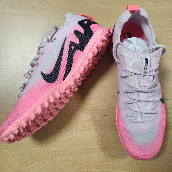 [BUNJANG] Nike Mercurial Vapor 15 Pro Futsal Shoes (Size 255) / 나이키 머큐리얼 베이퍼15 프로 풋살화 255, 60,000원 급처
