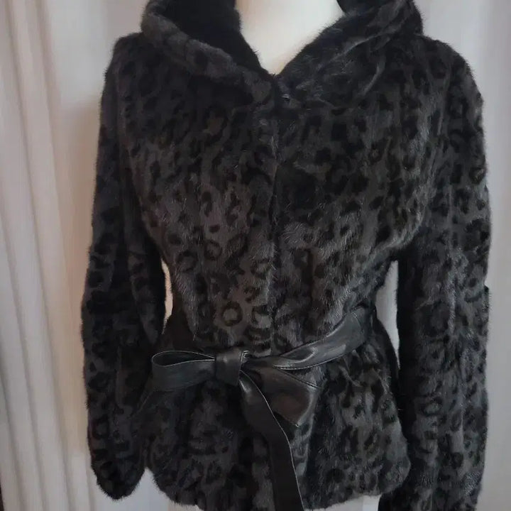 [BUNJANG] Black Leopard Mink Coat / 블랙 레오파드 빅후드 밍크코트