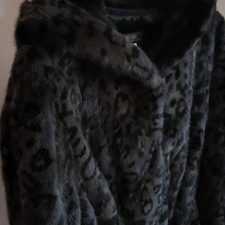 [BUNJANG] Black Leopard Mink Coat / 블랙 레오파드 빅후드 밍크코트