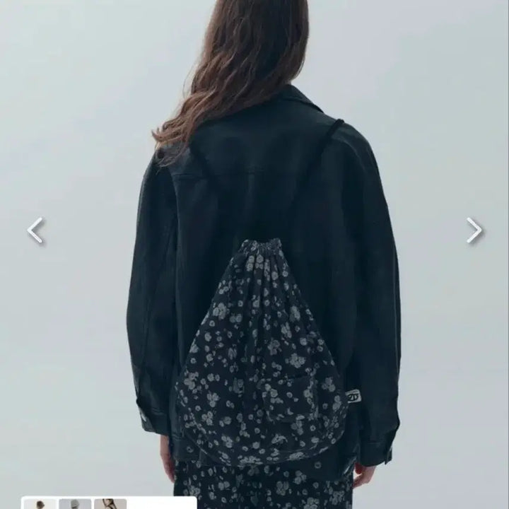 [BUNJANG] Soft Seoul Posi Flower String Backpack / 소프트서울 포지 플라워 스트링 백팩