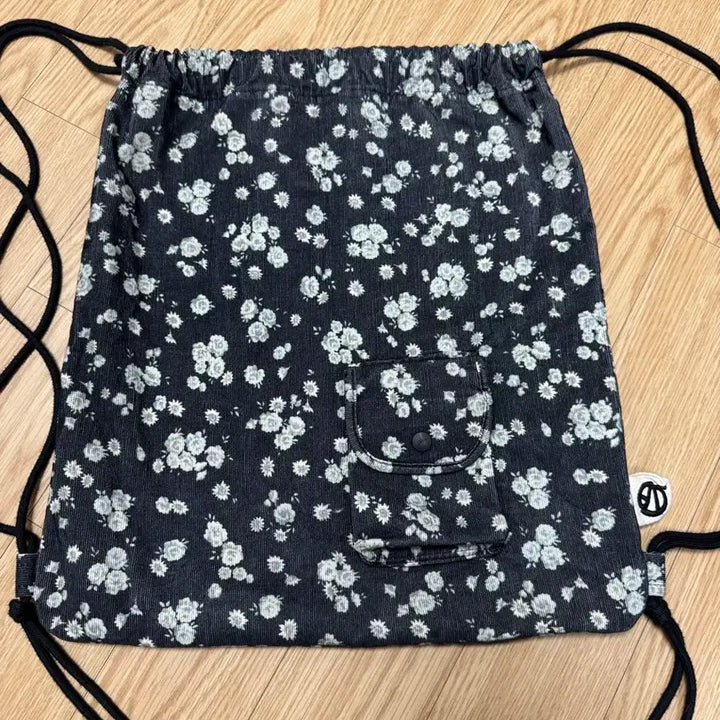 [BUNJANG] Soft Seoul Posi Flower String Backpack / 소프트서울 포지 플라워 스트링 백팩