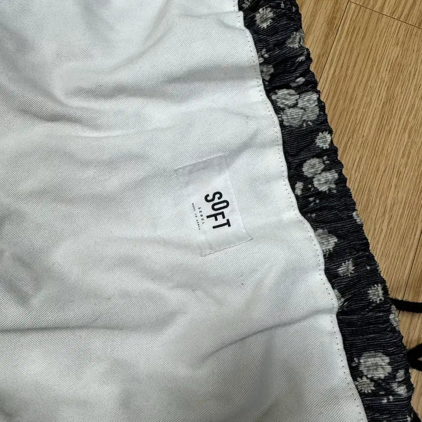 [BUNJANG] Soft Seoul Posi Flower String Backpack / 소프트서울 포지 플라워 스트링 백팩