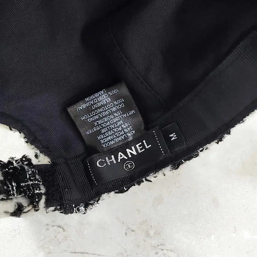[BUNJANG] Chanel CC Logo Tweed Ball Cap / 샤넬 리미티드 CC로고 트위드 볼캡 M