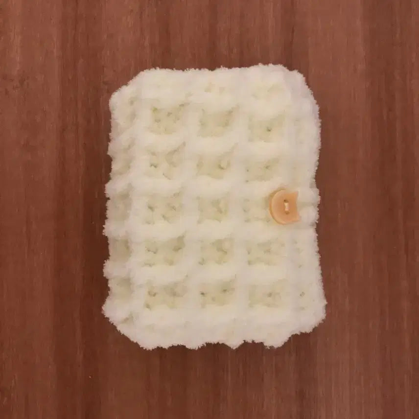 [BUNJANG] Handmade Waffle Knit Wallet - Cream Yellow / [handmade] 폭닥 와플 뜨개지갑_ cream yellow