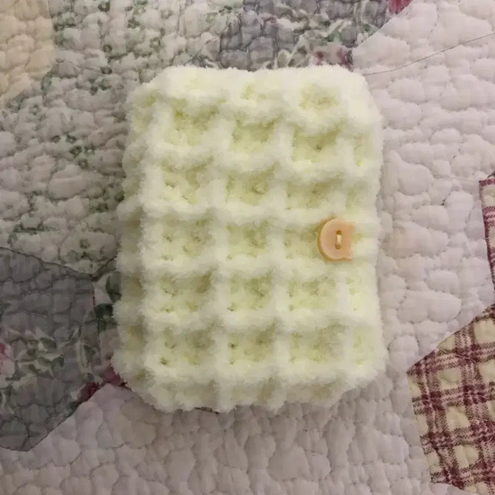 [BUNJANG] Handmade Waffle Knit Wallet - Cream Yellow / [handmade] 폭닥 와플 뜨개지갑_ cream yellow