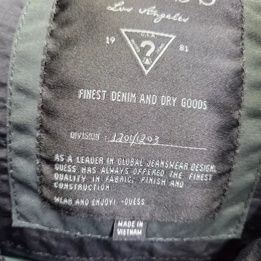 [BUNJANG] GUESS Men's Padded Jacket Black / GUESS 남성 패딩 점퍼 블랙