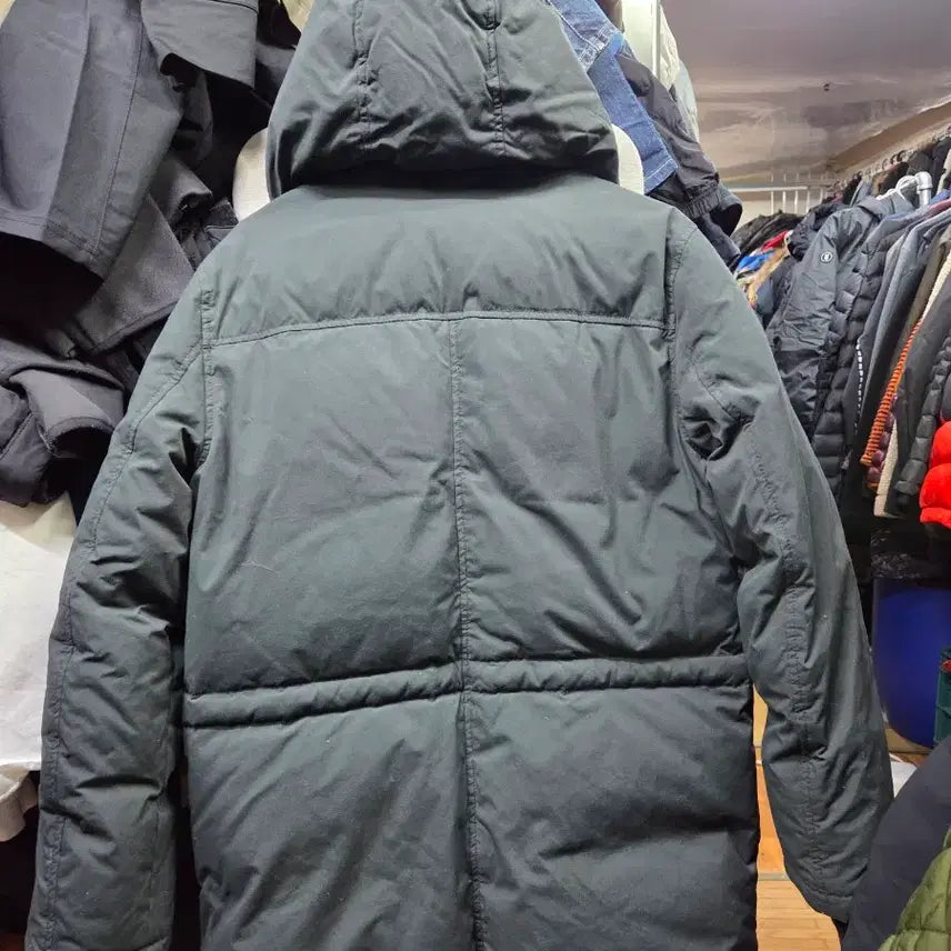 [BUNJANG] GUESS Men's Padded Jacket Black / GUESS 남성 패딩 점퍼 블랙