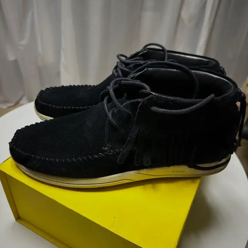 [BUNJANG] Visvim Shaman-Folk US 10.5 / 비즈빔 샤먼포크 10.5