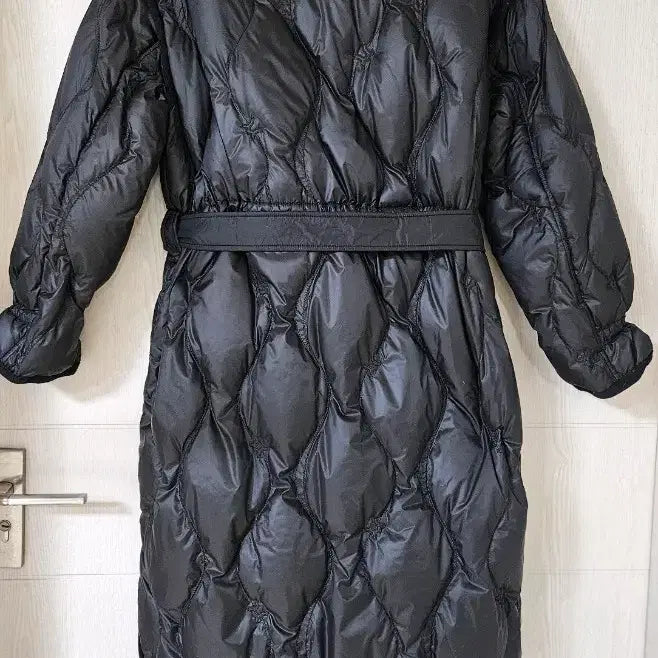 [BUNJANG] Long Down Jacket (Sealed) / 세일구스 롱패딩 새상품