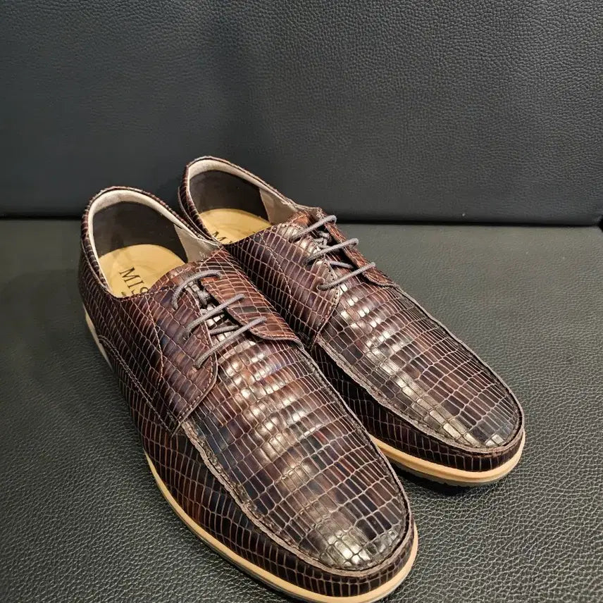 [BUNJANG] MISOPE Crocodile Pattern Sneakers / 미소페 악어가죽 패턴 스니커즈 캐쥬얼구두