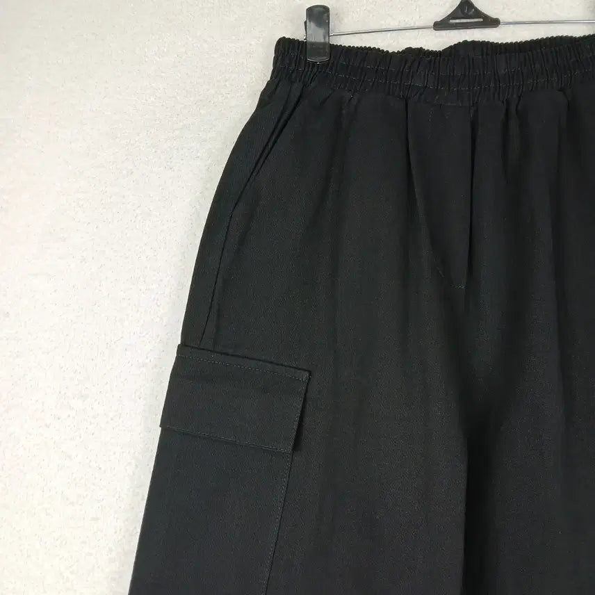[BUNJANG] Black Cargo Wide Banding Pants (Size 55-66) / 여성 블랙 카고 와이드 밴딩 바지(55~66)