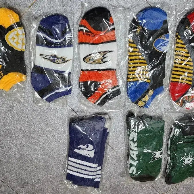 [BUNJANG] NHL Team Logo Sports Socks / <<초 레어템!>> NHL 팀로고 스포츠양말!